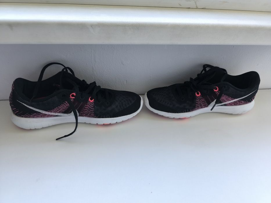 Adidași Nike mărimea 40,5