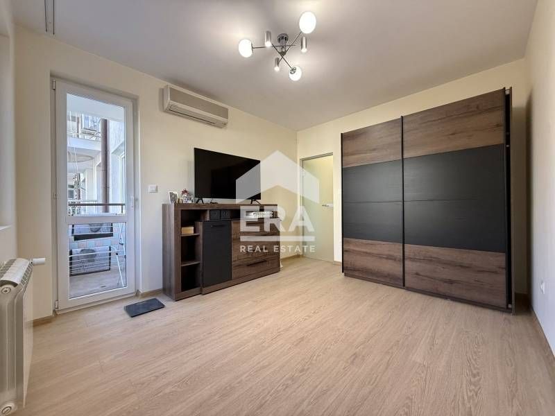 Продава се Четиристаен апартамент в София, Център - 164 кв.м за 4547 €/кв.м - Снимка #7