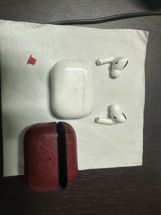 Слушалки -Apple Airpods Pro (2nd Generation)