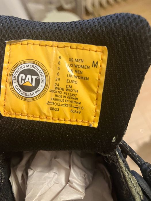 Обувки CAT 37 номер