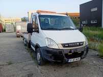 Autoplatforma iveco daily 2.3