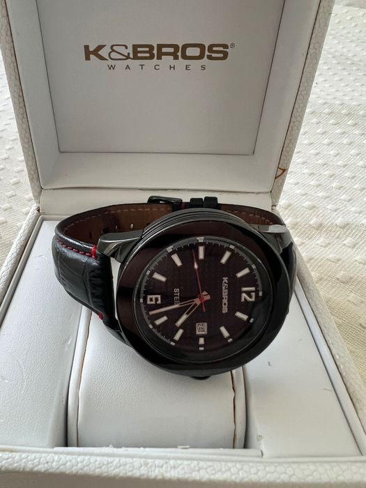 Мъжки стилен часовник K&BROS