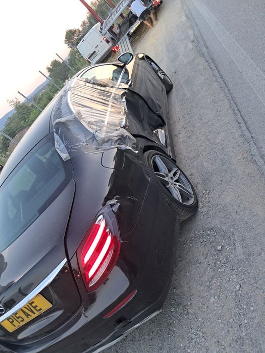 Mercedes E220 CDI AMG пакет