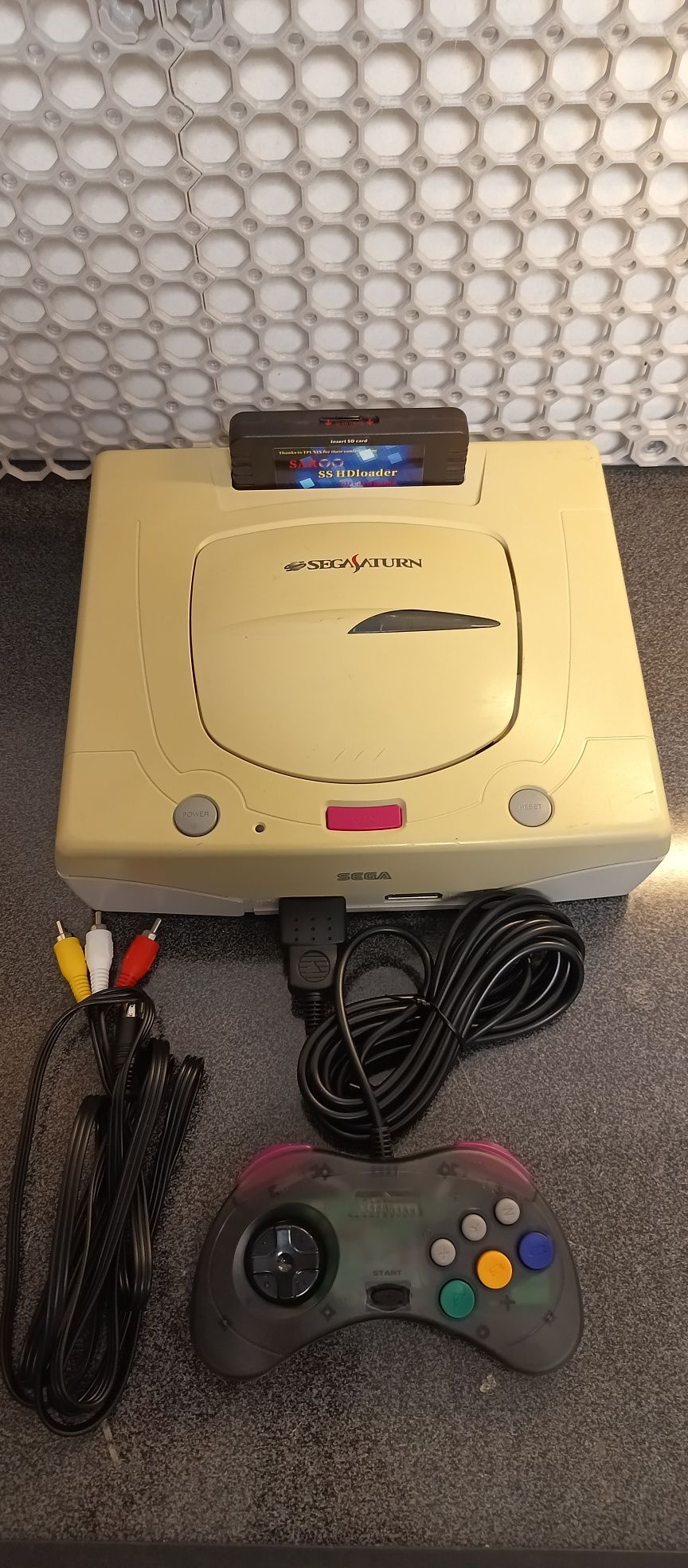 Sega Saturn с установленными модами