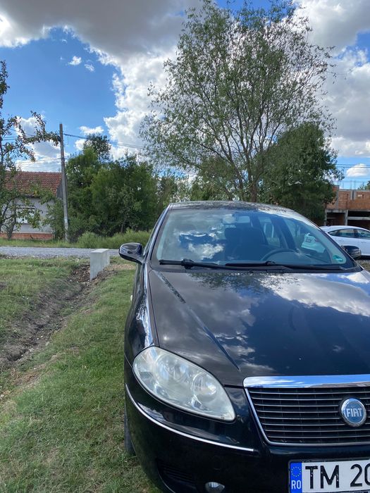 De vanzare fiat croma