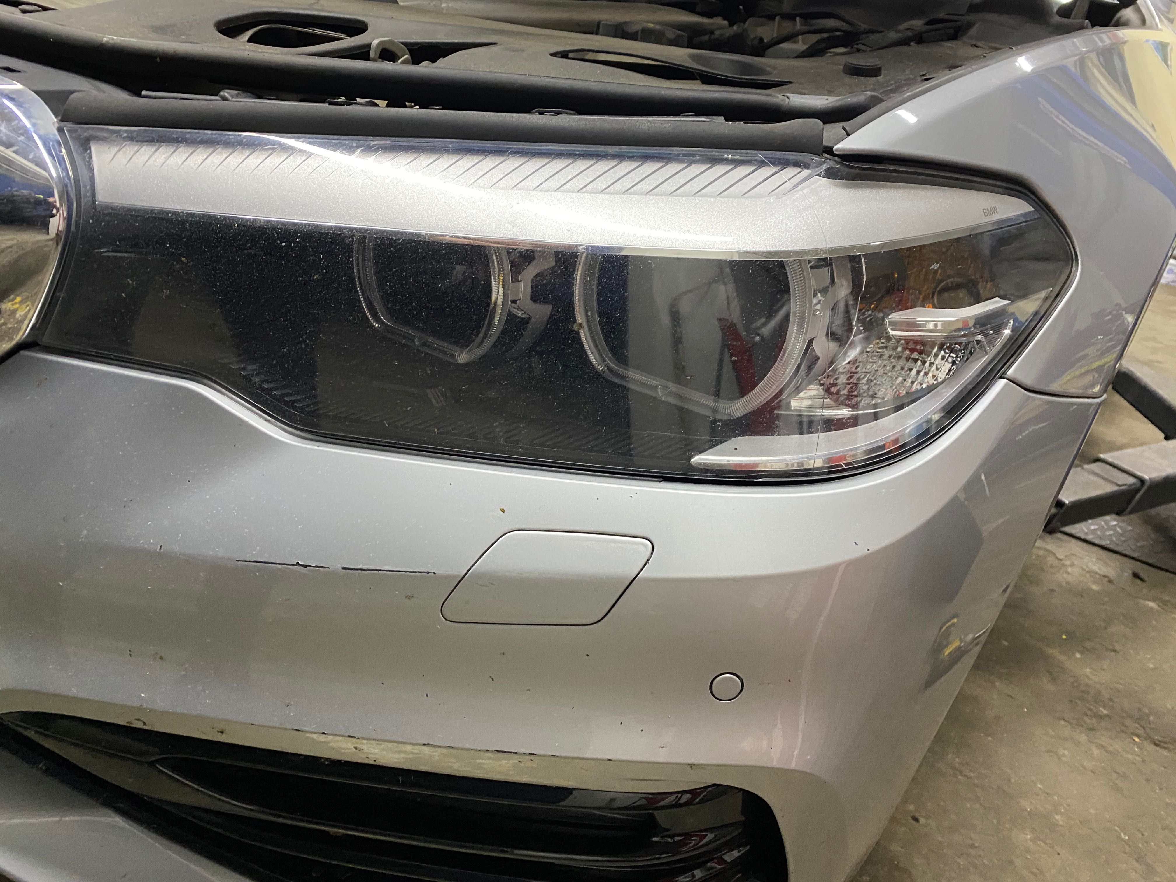 Bmw G 30 фарове оборудвани