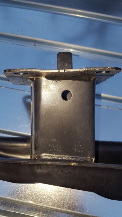 Armatura bara spate ww passat B7