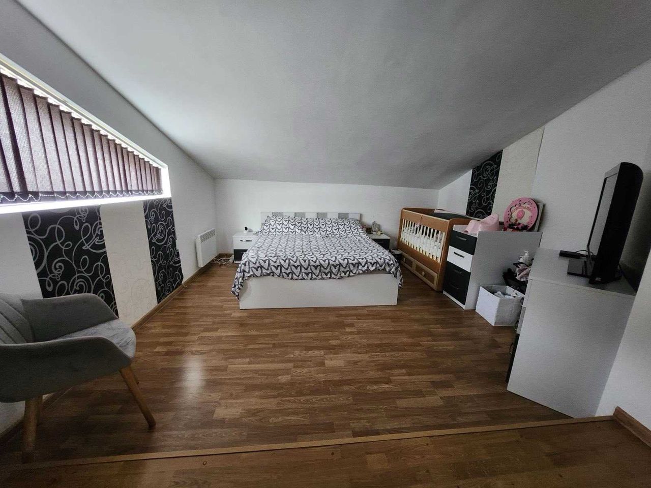 Продава се Мезонет в Търговище, Център - 140 кв.м за 693 €/кв.м - Снимка #1