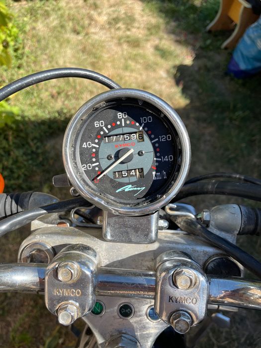 Motocicleta Kymco Zing 125
