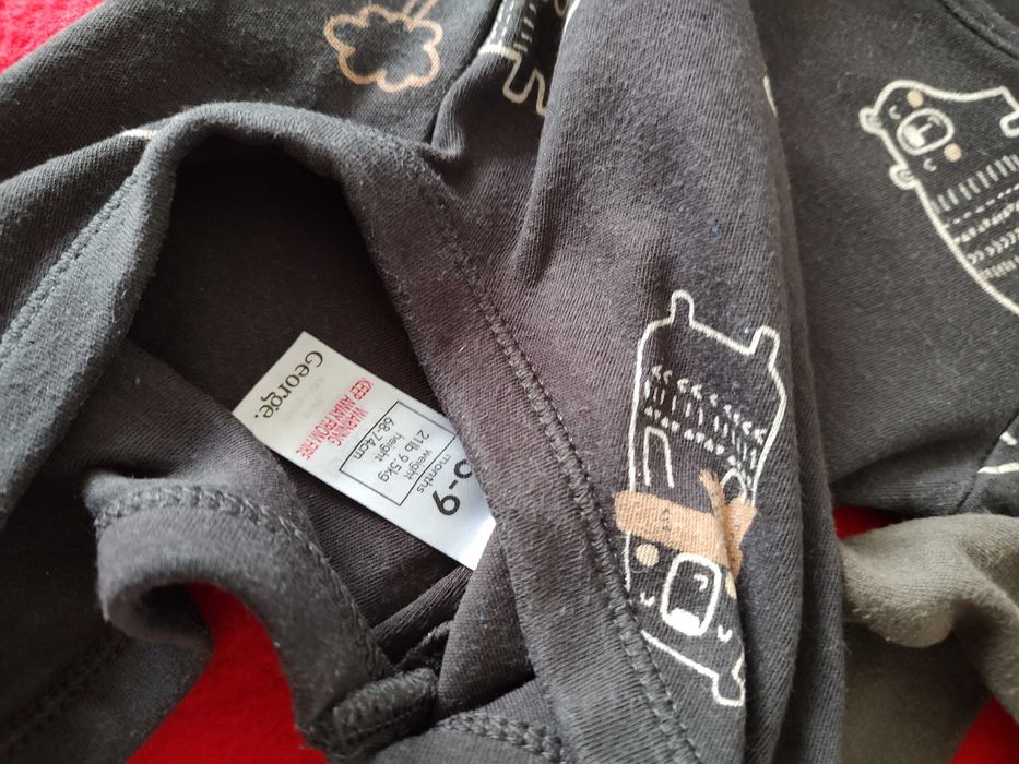 Намален от35лв Комплект Крава / Лот Бодита за бебе