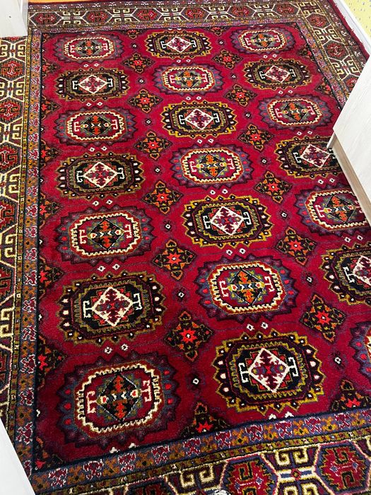 Ковер шерстяной (2,30/3м)