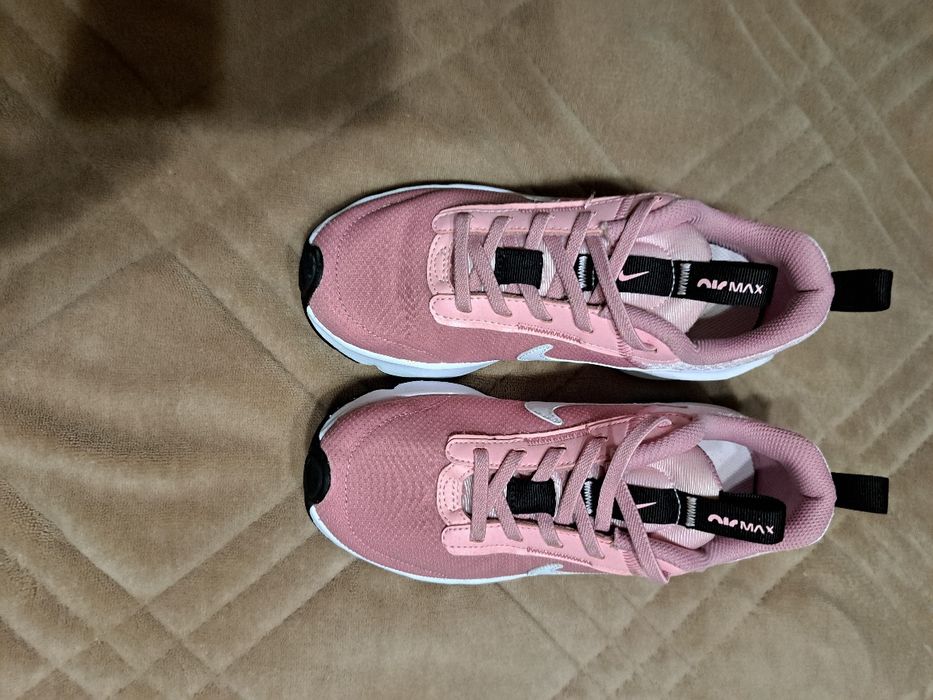 Маркови маратонки