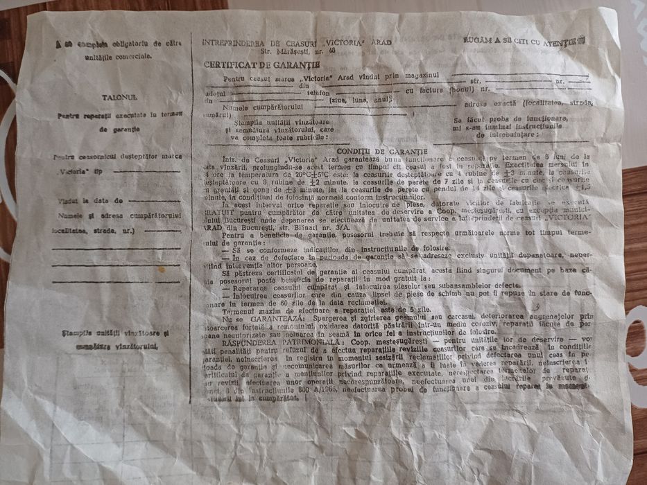 Ceas de masă deșteptător Aradora in cutie originala  funcțional