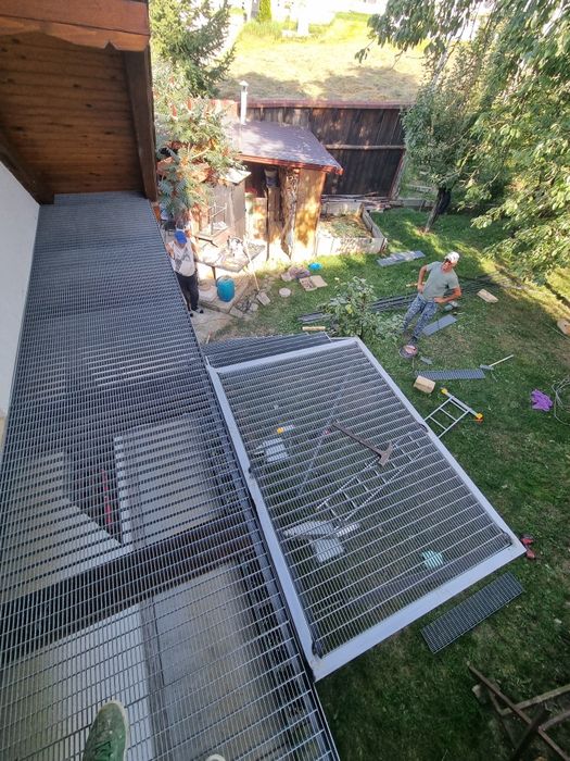 scări metalice galvanizate