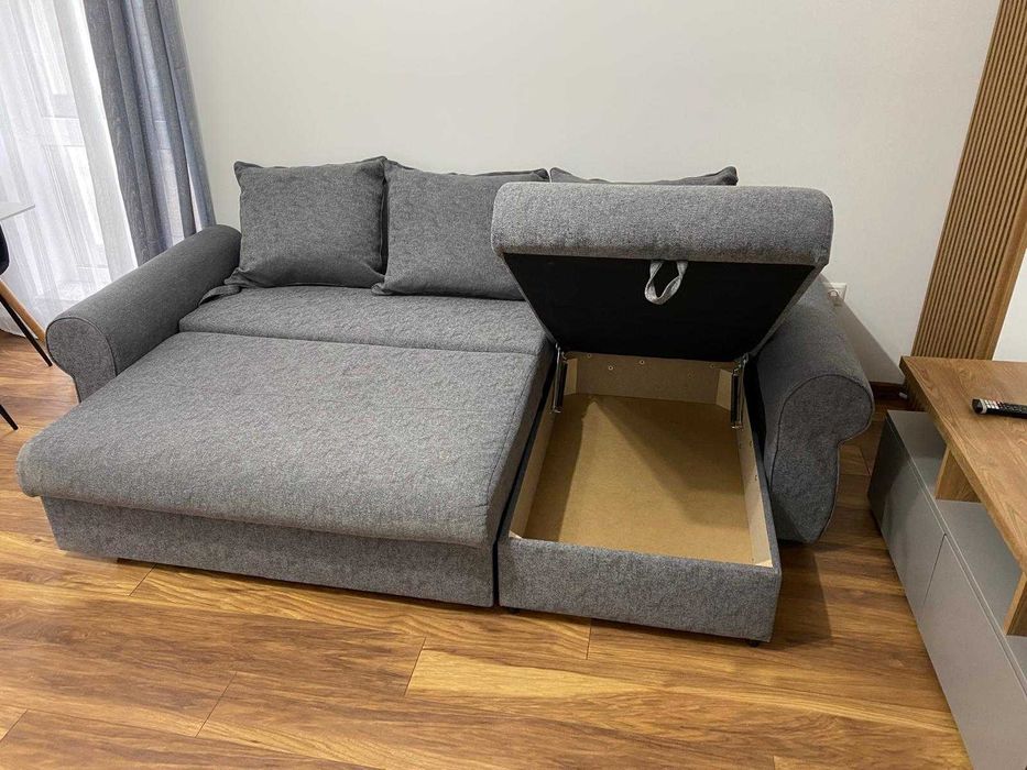 Canapea extensibila coltar 3 locuri