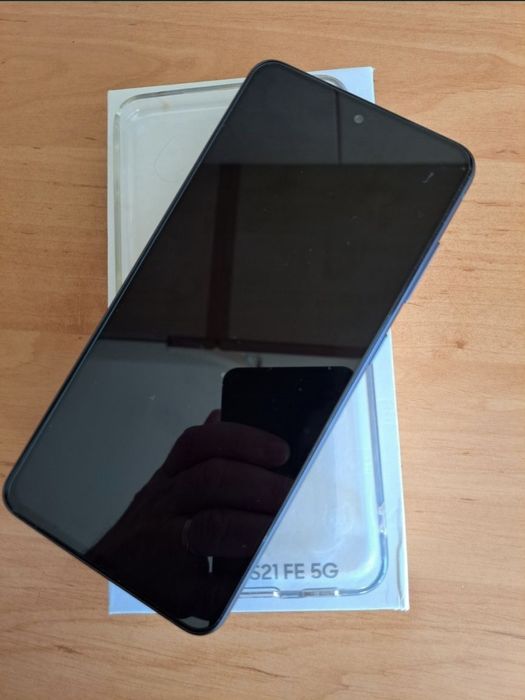 Samsung Galaxy S 21 Fe, black, 128gb/6gr, impecabil 10/10, ca nou.