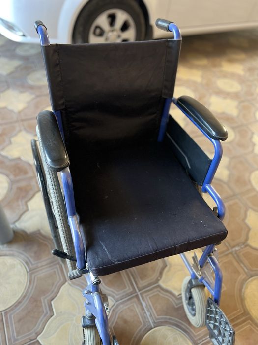 Инвалидная коляска