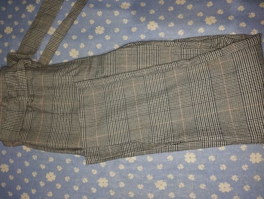 Pantaloni noi Only fini și căldurosi