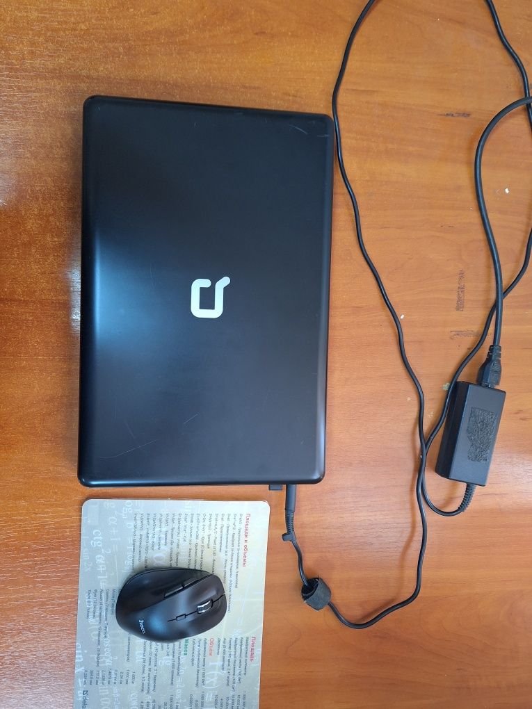 Ноутбук "Compaq"