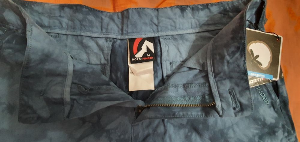 Pantaloni scurti Northfinder