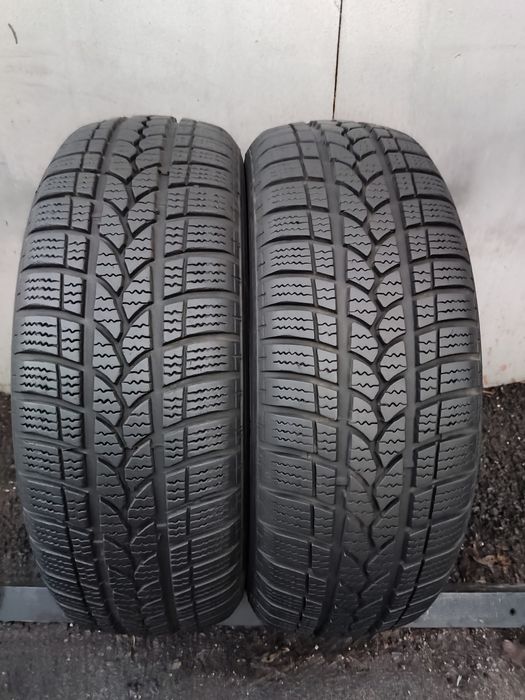 2бр зимни гуми 185/60/15 Kormoran Snowpro
6.99mm
dot21
Много добро със