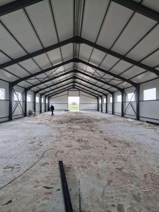 Lucrez structuri/hale metalice pe baza de comanda