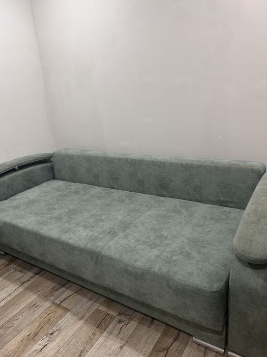 Продам диванб/у, самовывоз