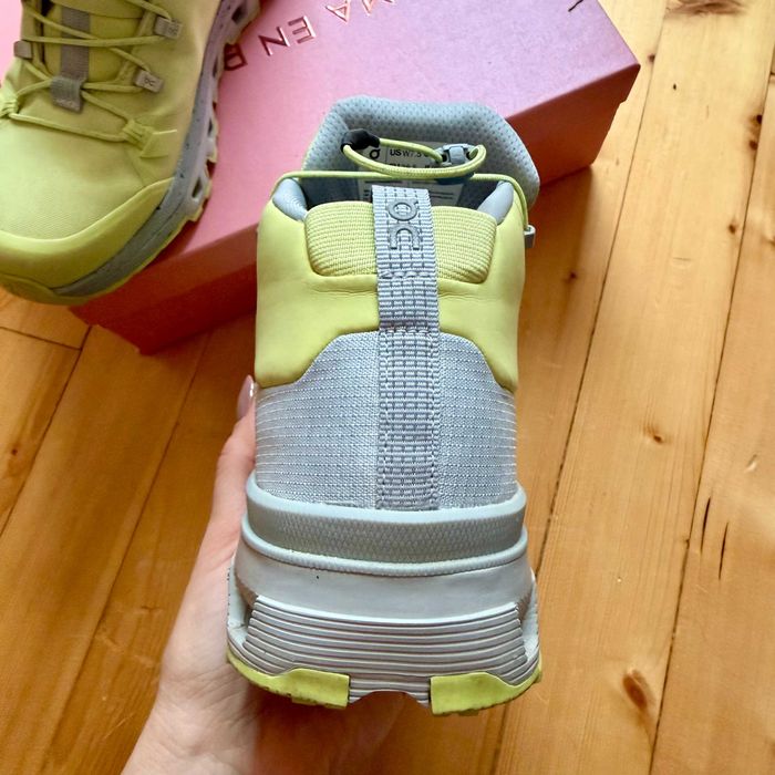 Нови туристически обувки ON W Cloudtrax Waterproof