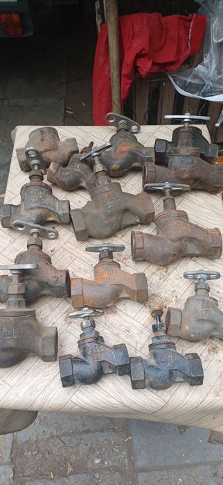 Продам краны,, вентиля,