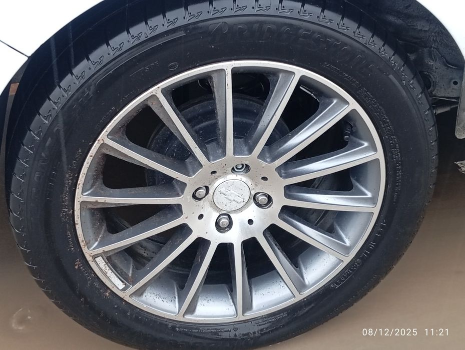 Saka diska baloni bilan