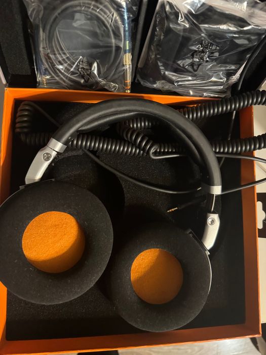 Neumann NDH 20 – Ca noi, studio, calitate premium