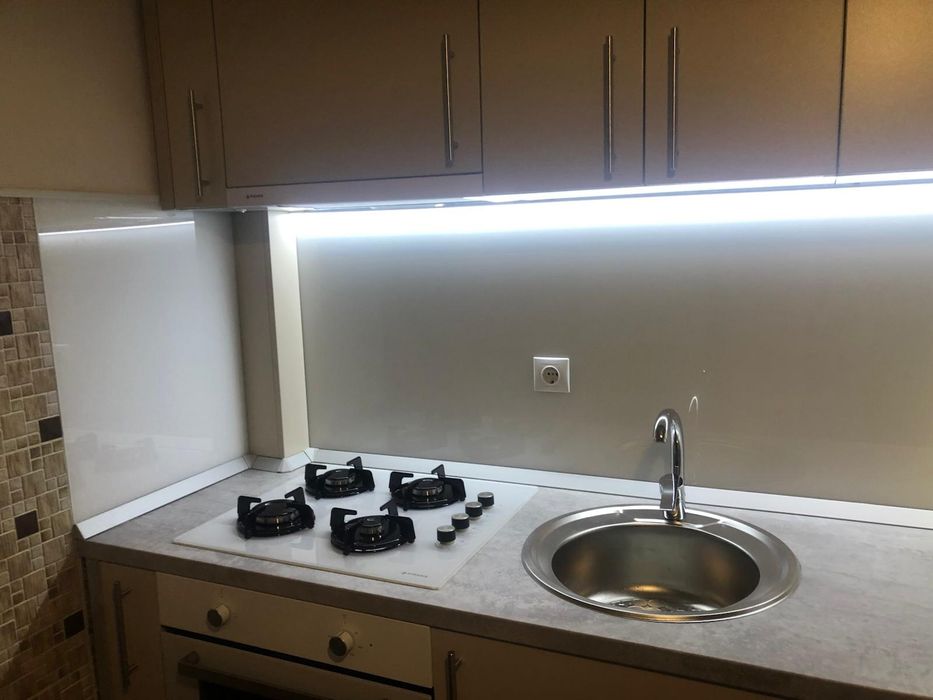 Închiriez garsoniera confort 1, zona Bld Ion Mihalache