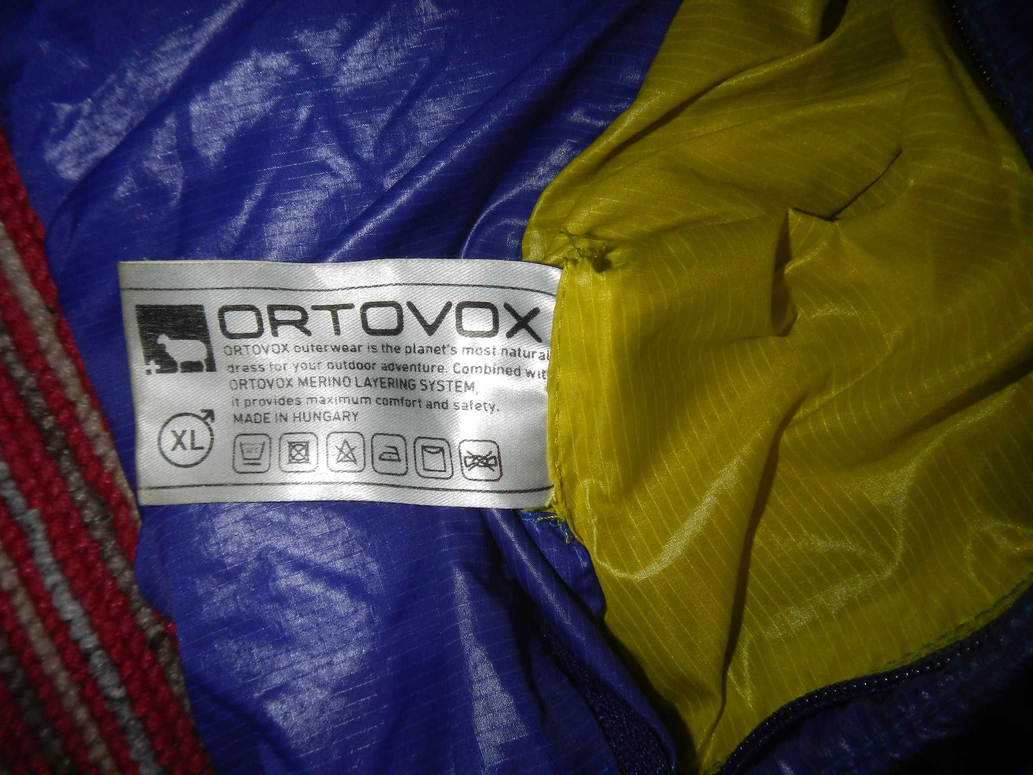 Geaca Ortovox Swisswool Light Piz Boval cu doua fete. Marimea XL-Men.