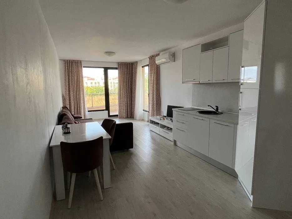 Продава се Тристаен апартамент в Свети Влас - 99 кв.м за 1192 €/кв.м - Снимка #7