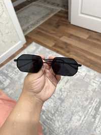 Продается Солнцезащитный очки от бренда Adora