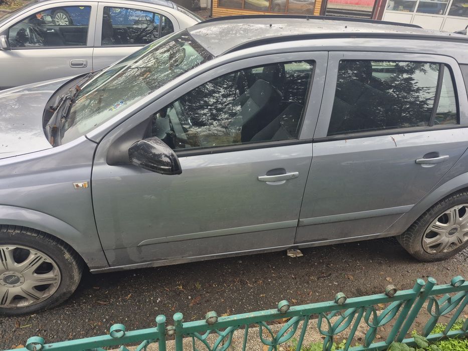 Opel Astra  H  2007