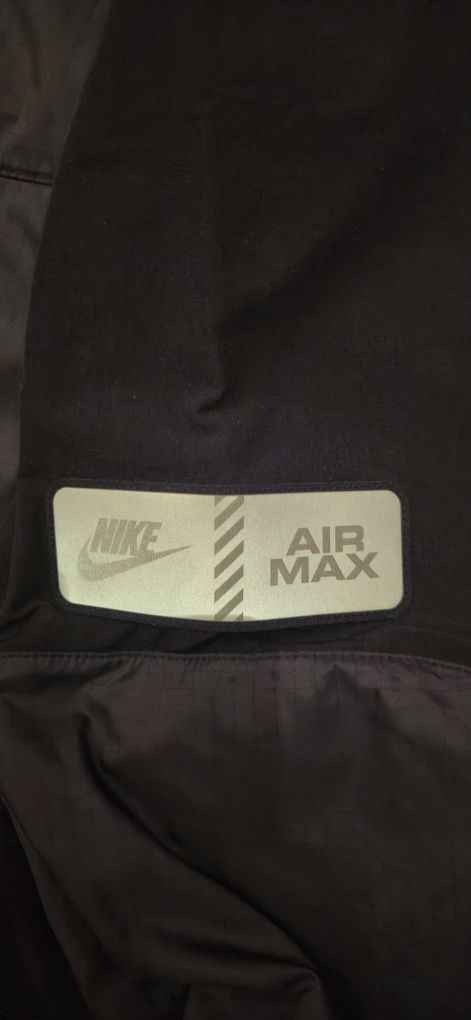 Горница яке Nike AirMax