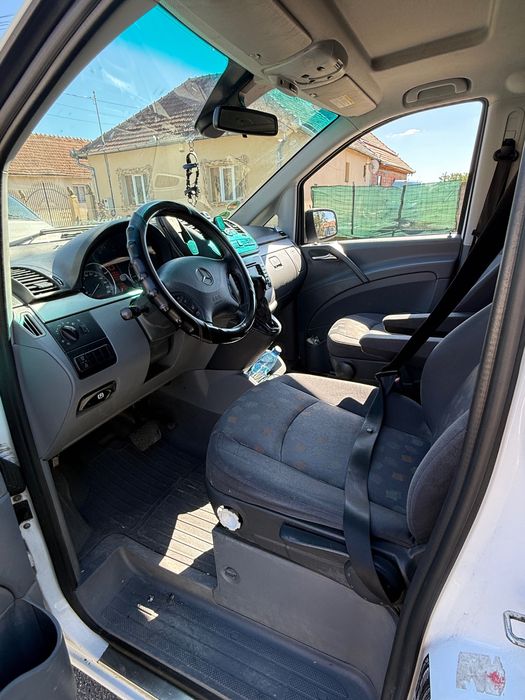 Vând sau schimb Mercedes-Benz Vito 3.0 CDI