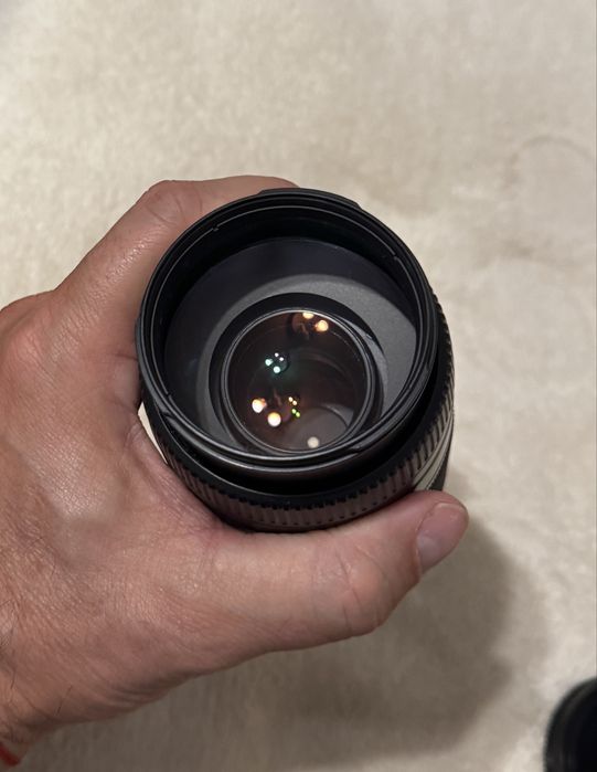 Vând sau schimb obiectiv Sony SAL75300 4,5-5,6