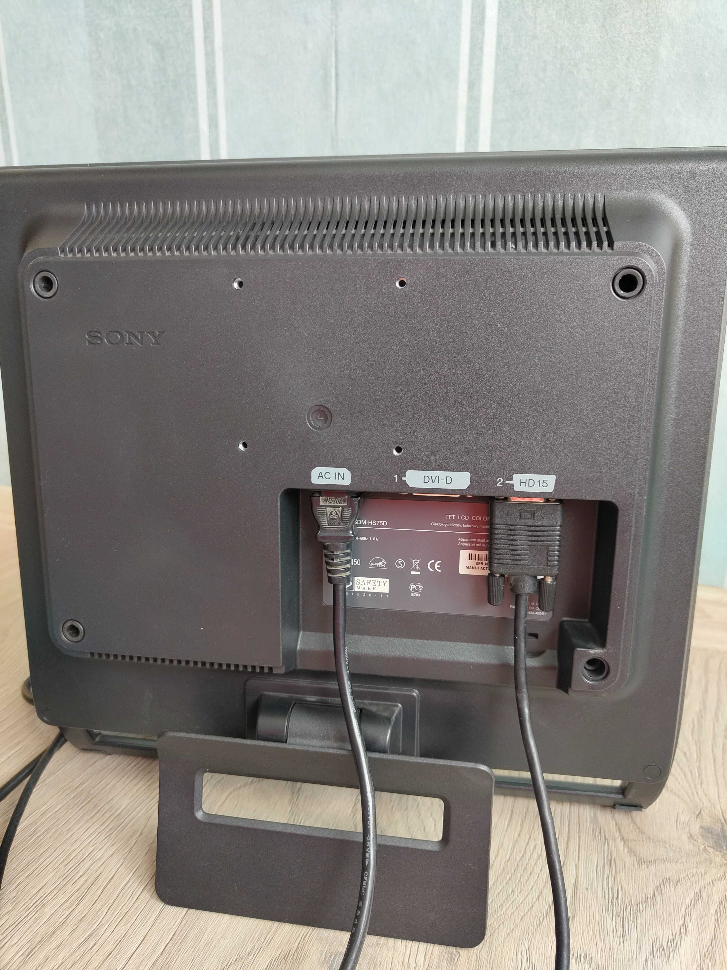 SONY TFT LCD Color Computer Display SDM-HS75D 17” с кабели