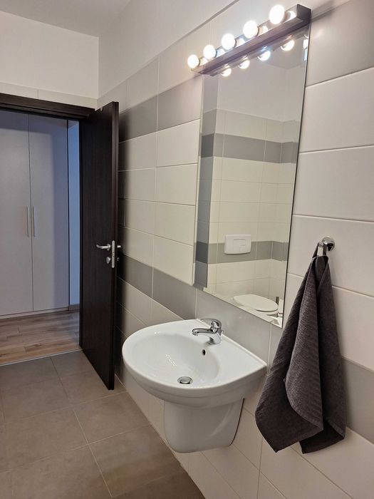 Penthouse elegant,81 mp, Serena Apartments, 500m de Parcul Carol