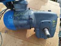 Reductor raport 140 rpm 0,55 kw