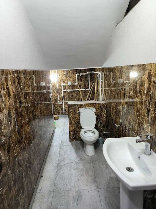 Сдается в аренду подвал 170 м2 нового здания на Сагбан, парк Победы.