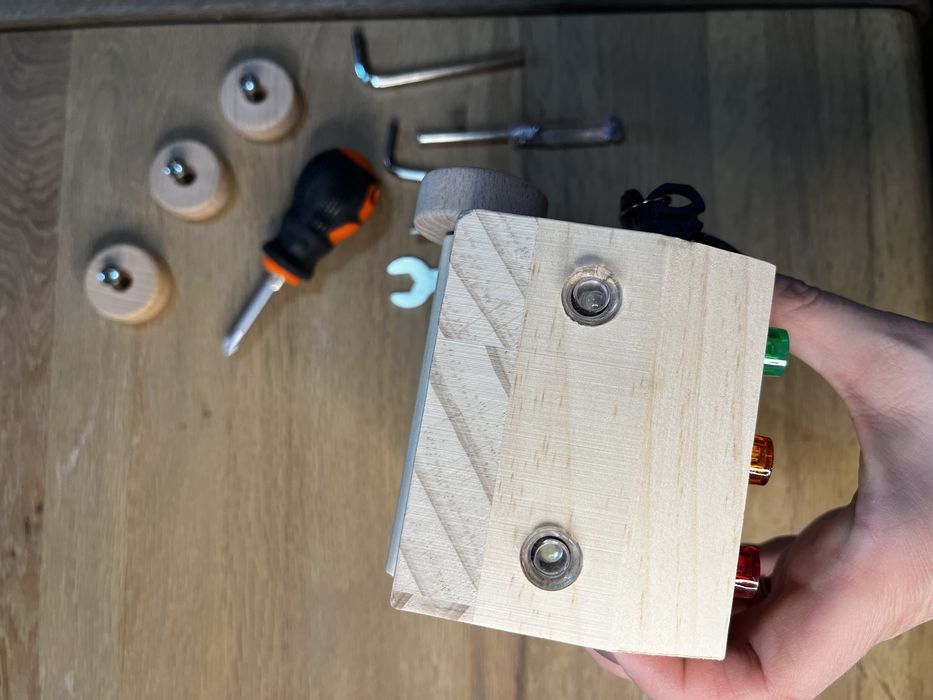 Montessori placa senzoriala indemanare lemn Montessori