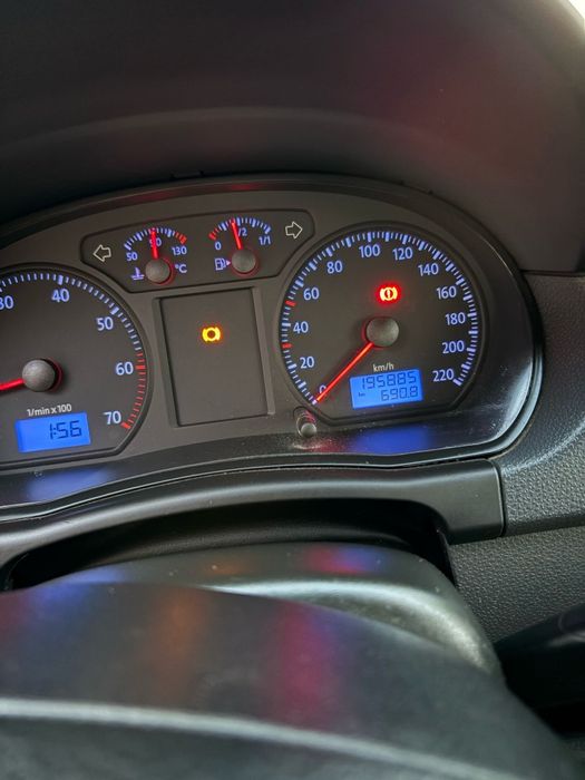 Volkswagen Polo 1.2 benzină an 2005