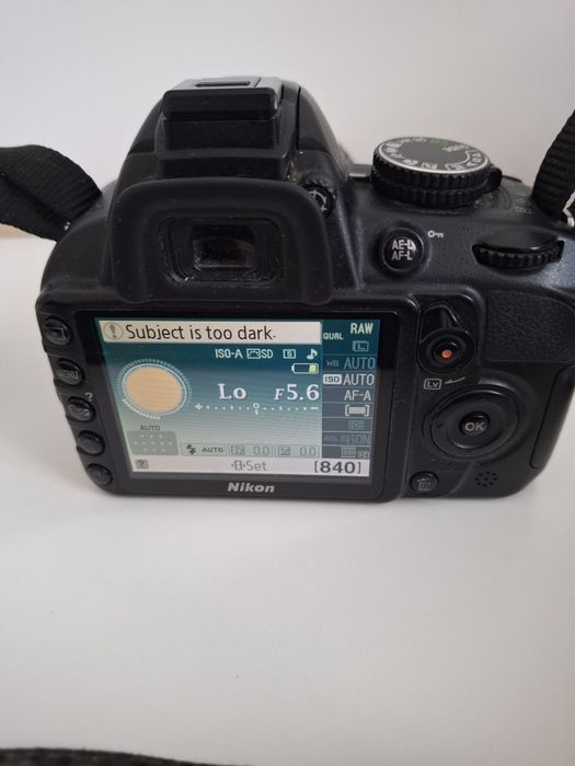 Nikon D3100 – Body + Obiectiv Nikon AF-S DX NIKKOR 18-55mm