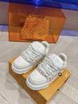 Papuci Louis Vuitton, Calitate Premium, Icarus Brands