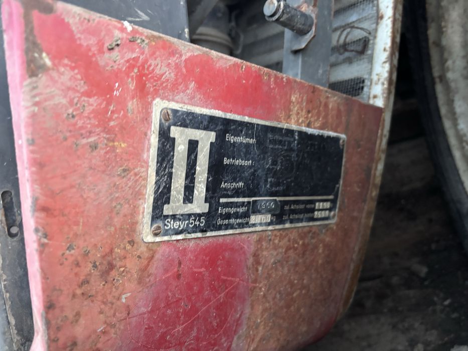 Dezmembrez steyr 454 tractor piese stayer