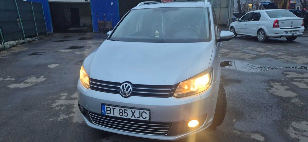 Volkvaghen TOURAN  2013