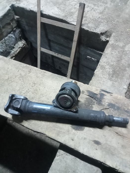 Продам передний карданный вал